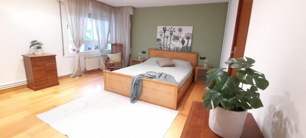 Bright Apartment Near The Beach And Barcelona By Train El El Masnou Eksteriør billede