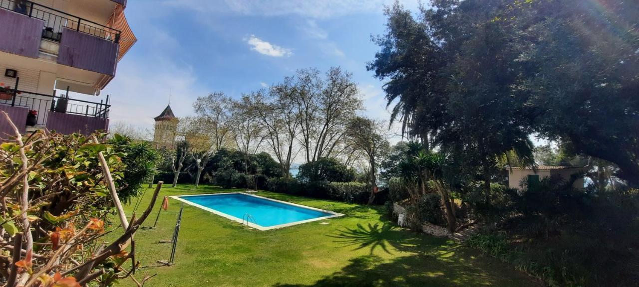 Bright Apartment Near The Beach And Barcelona By Train El El Masnou Eksteriør billede
