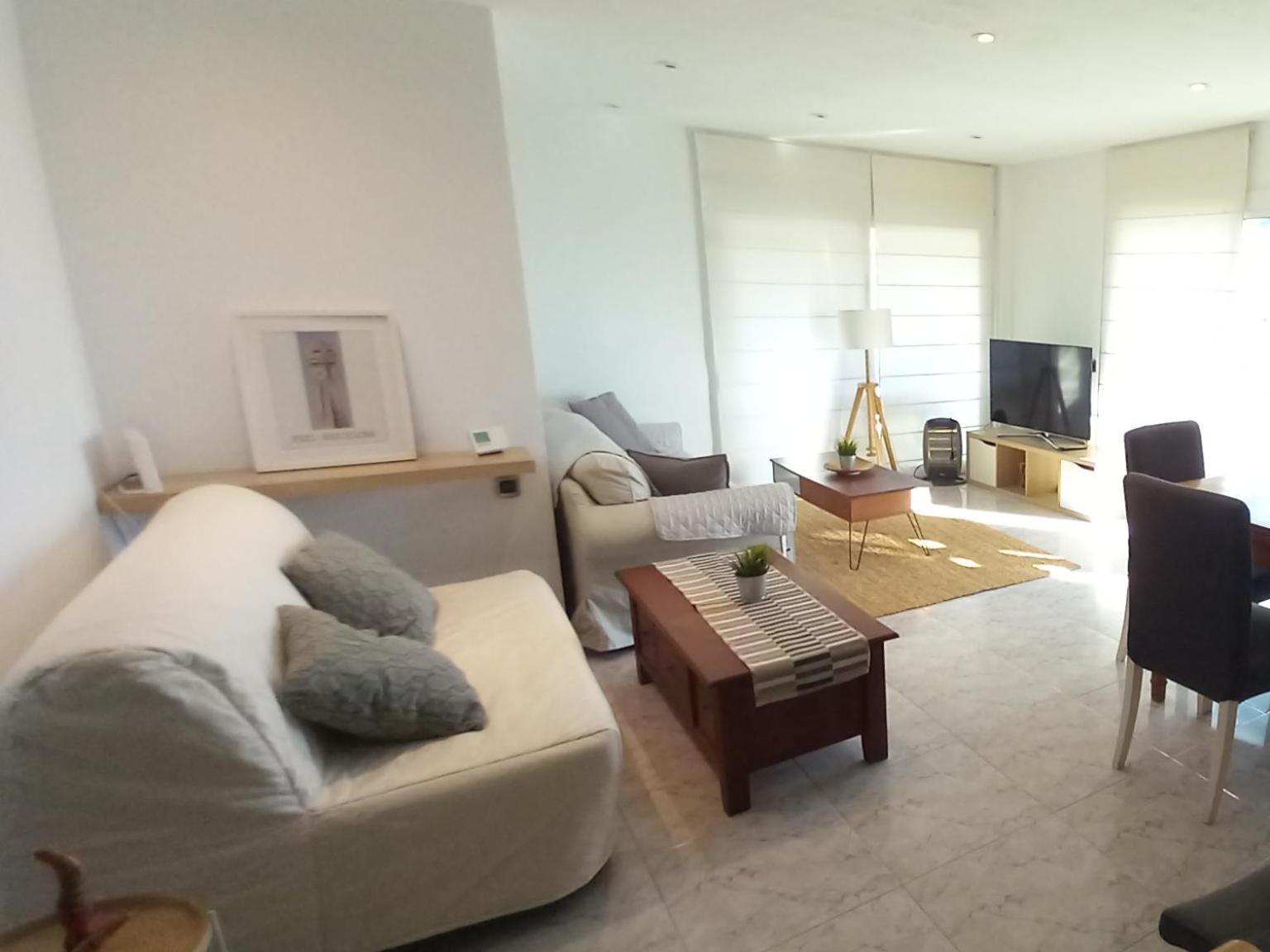 Bright Apartment Near The Beach And Barcelona By Train El El Masnou Eksteriør billede